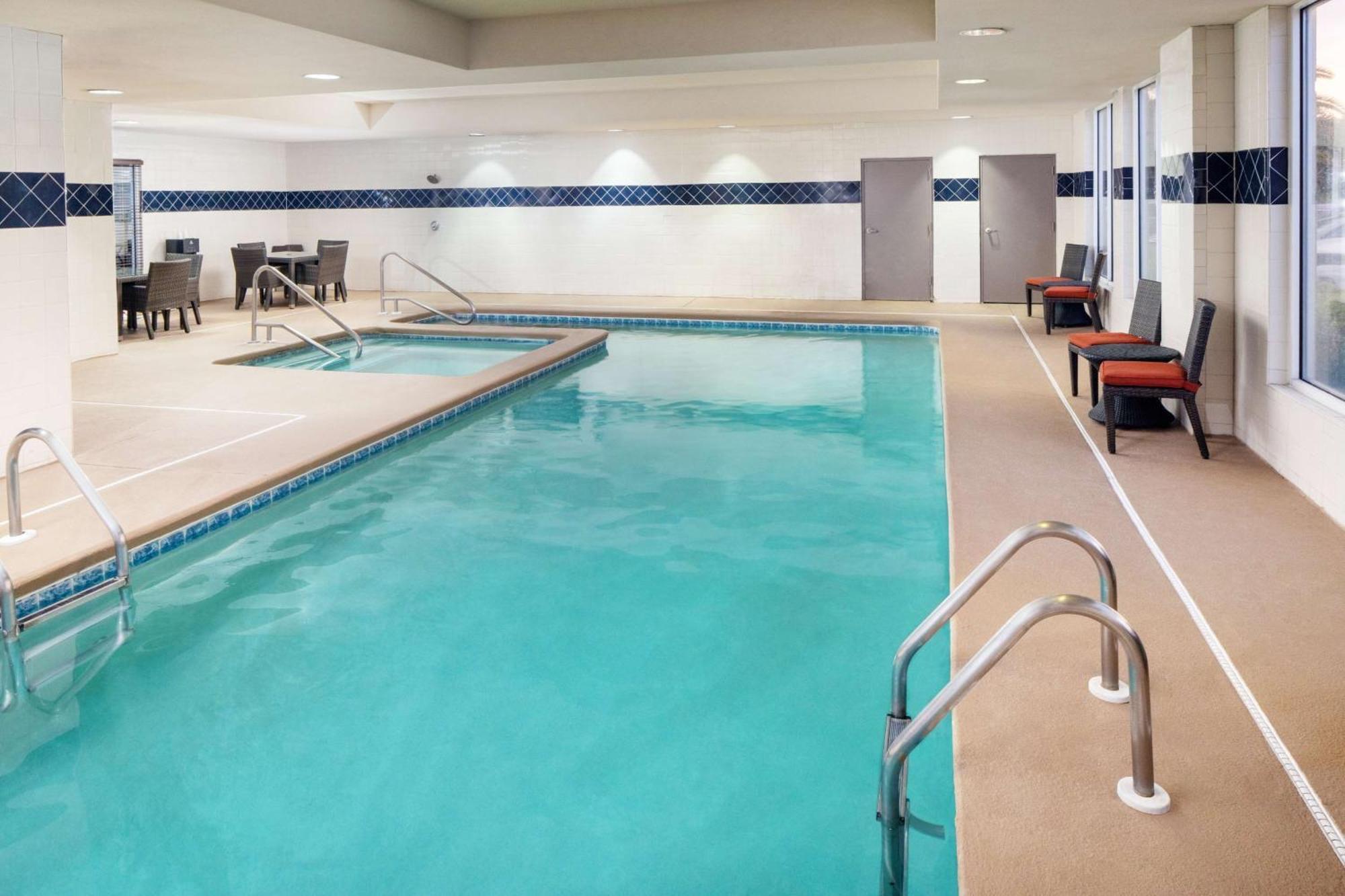 Hampton Inn & Suites Savannah - I-95 South - Gateway Georgetown Kültér fotó