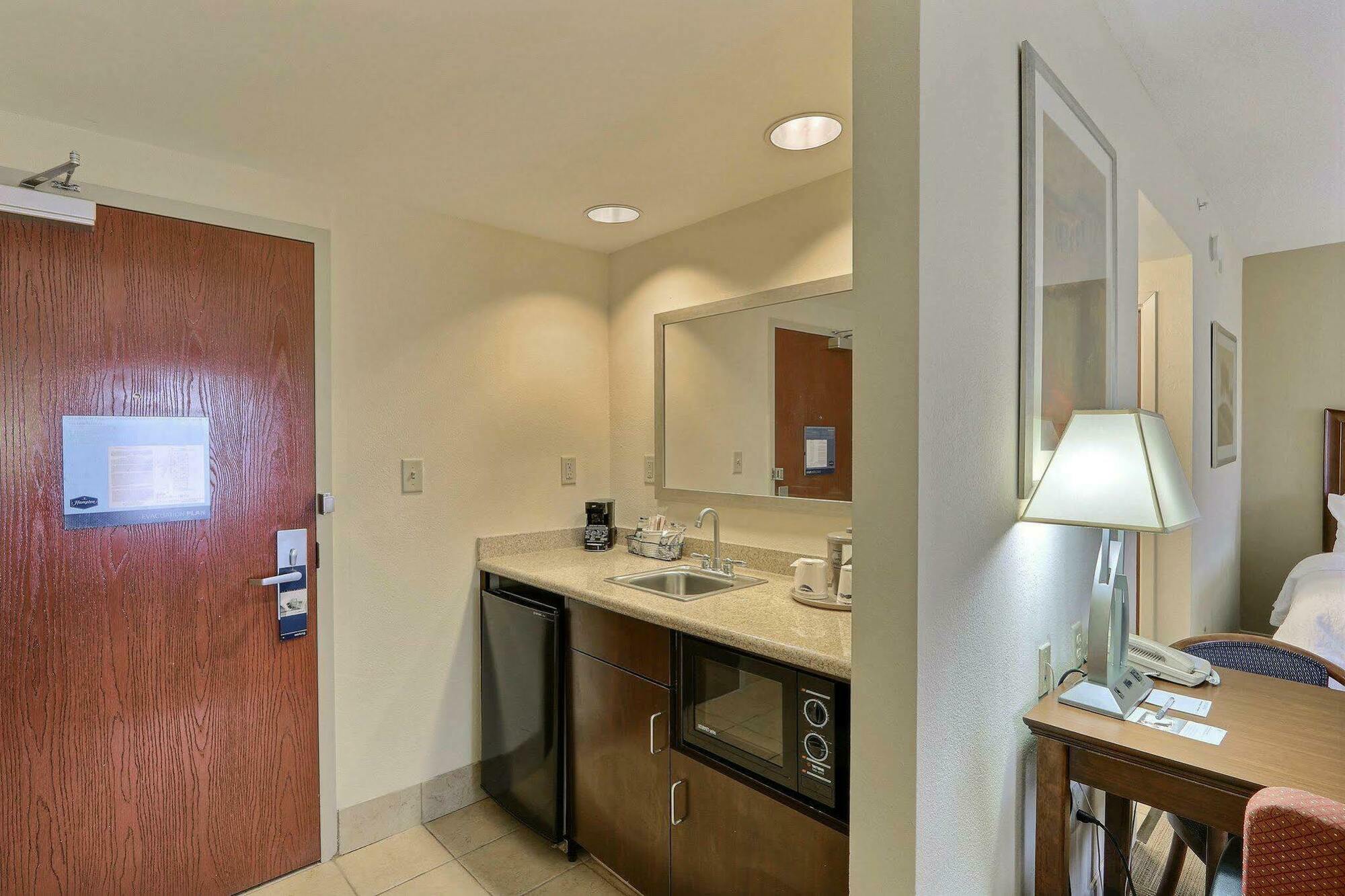 Hampton Inn & Suites Savannah - I-95 South - Gateway Georgetown Kültér fotó
